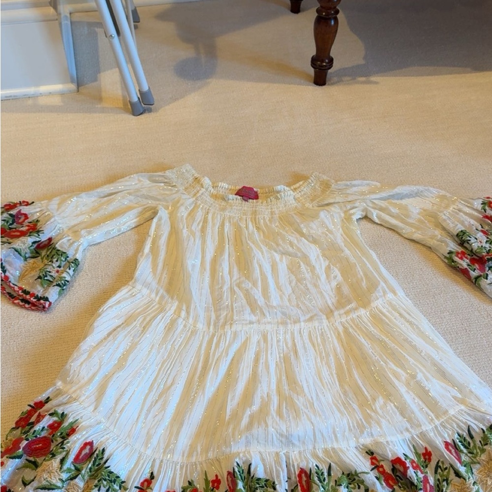 Chic Cream Floral Mini Dress